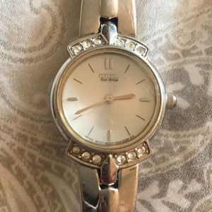 Citizen Ladies Eco-Drive Wrist Watch!
